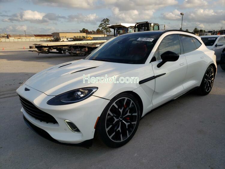 ASTON MARTIN DBX 2021 white  gas  70572812 SCFVUJAW1MTV03755 SCFVUJAW1MTV03755 photo #1