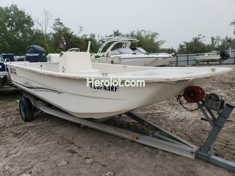 EKH BOAT 2017 white    69162342 EKHH2939J617 EKHH2939J617 photo #1