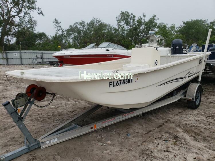 EKH BOAT 2017 white    69162342 EKHH2939J617 EKHH2939J617 photo #3