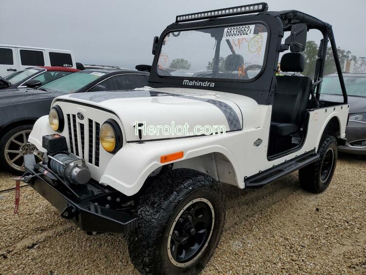 MAHINDRA AND MAHINDRA ROXOR 2018 white    68339662 A5ZAAAAAJJA000704 A5ZAAAAAJJA000704 photo #3