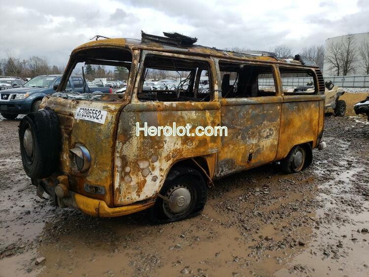 VOLKSWAGEN TRANSPORTE 1972 burn    67096552 2322191500 2322191500 photo #1