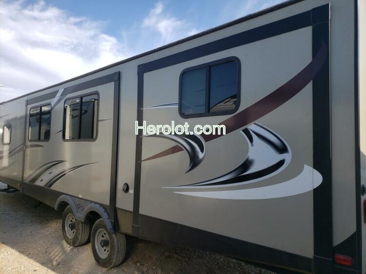 OTHR MOTORHOME 2016 beige    65072392 4YDT33224GT412819 4YDT33224GT412819 photo #4