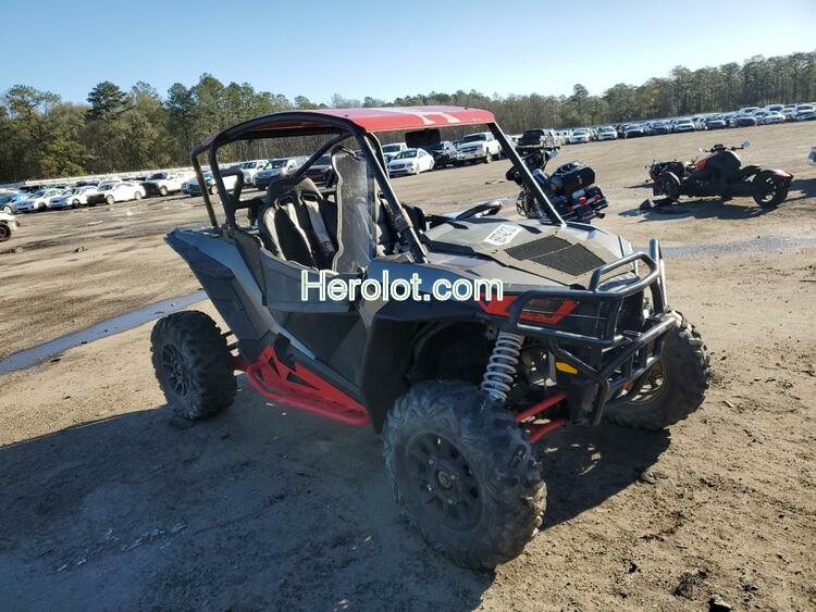 POLA RZR XP 100 2017 black  gas  69742132 3NSVDE994HF793639 3NSVDE994HF793639 photo #1