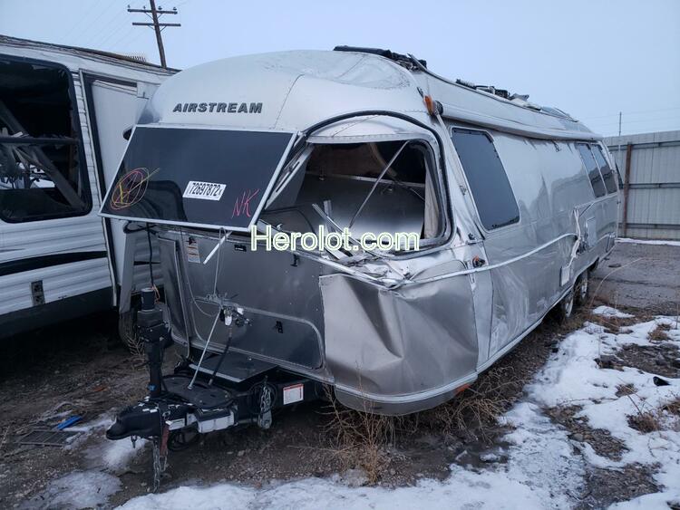 AIRS AIRSTREAM 2018 silver    72697872 1STTFYL27JJ543334 1STTFYL27JJ543334 photo #3