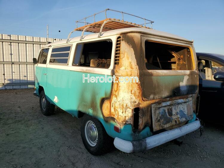 VOLKSWAGEN TRANSPORTE 1972 turquoise    68025862 2322160426 2322160426 photo #3