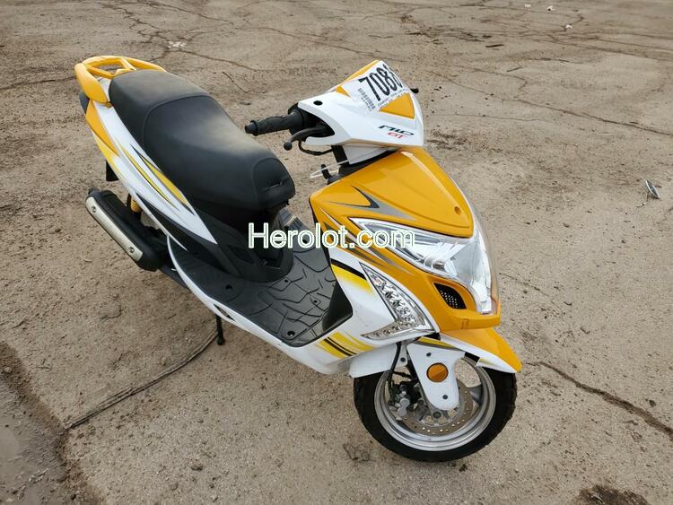 YIBEN MOPED 2021 two tone  gas  70881332 LYDY9TKH3M1500198 LYDY9TKH3M1500198 photo #1