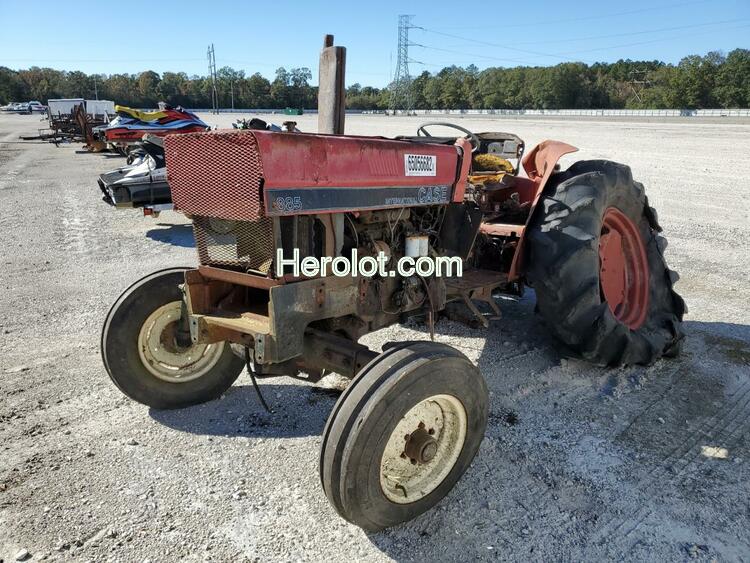 CASE TRACTOR 1985 red    65056682 B650219B015334 B650219B015334 photo #3