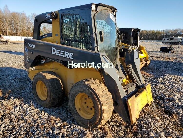 JOHN DEERE SKIDSTEER 2014 yellow    71545272 1T0326EKCEJ267803 1T0326EKCEJ267803 photo #1