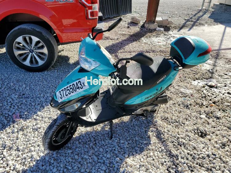 YNGF SCOOTER 2021 black    37255043 LL0TCAPH7MG008122 LL0TCAPH7MG008122 photo #3