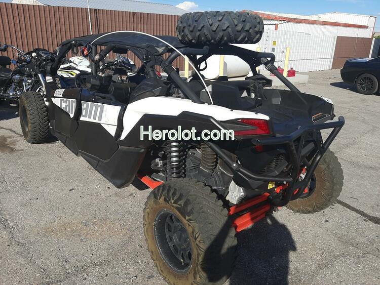 CAN-AM MAVERICK X 2020 black  gas  62363962 3JBVMAY25LK000274 3JBVMAY25LK000274 photo #4