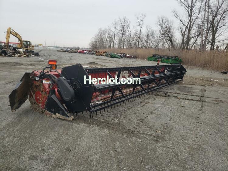 CASE COMBINE HE 2002 red    36358253 JJC0328128 JJC0328128 photo #1