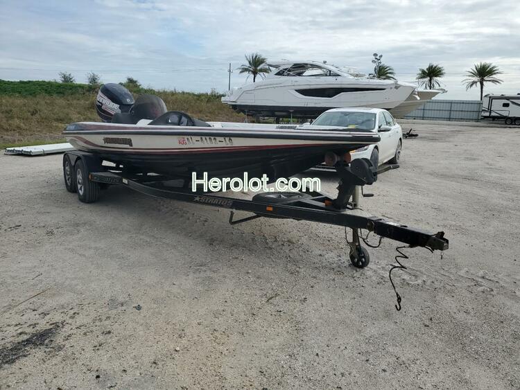 STRA BOAT 2005 two tone    68123232 GSNPX289K405 GSNPX289K405 photo #1