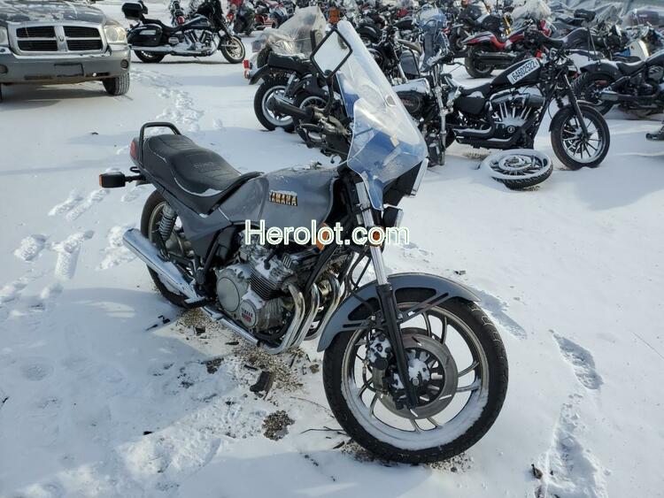 YAMAHA XJ750 1982 gray  gas  71888412 JYA5G2001CA111423 JYA5G2001CA111423 photo #1