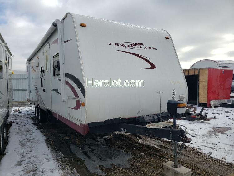 RVIS TRAILER 2009 two tone    73343952 4WYT61S2091408401 4WYT61S2091408401 photo #1