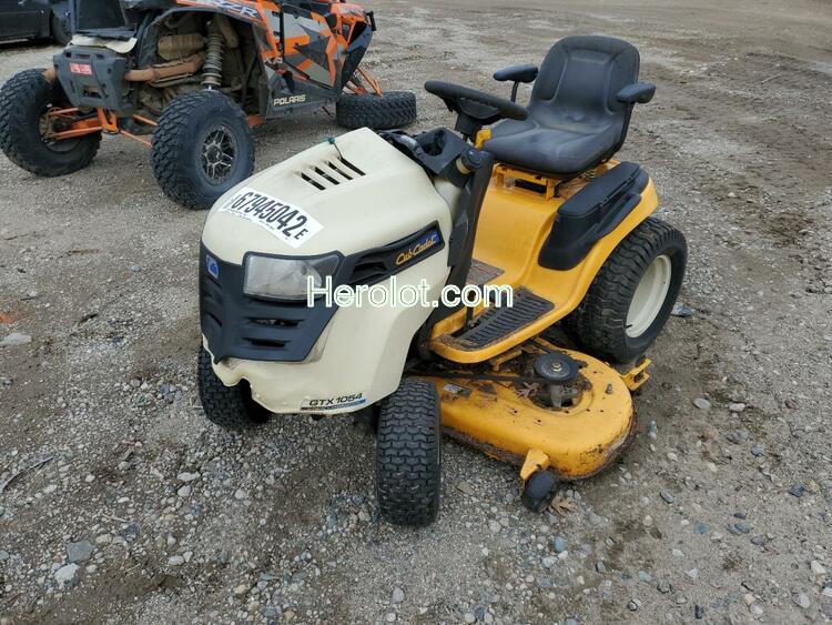 CUB CADET 2003 two tone    67945042 1D130H30135 1D130H30135 photo #3