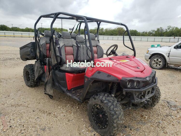 MAHINDRA AND MAHINDRA XTV 2017 red    55868852 A7MCM9ARCHB006069 A7MCM9ARCHB006069 photo #1