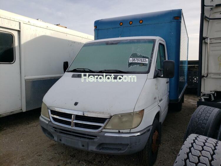 SPRINTER 3500 SPRIN 2005 white chassis diesel  38797633 WD1PD944X55762804 WD1PD944X55762804 photo #1