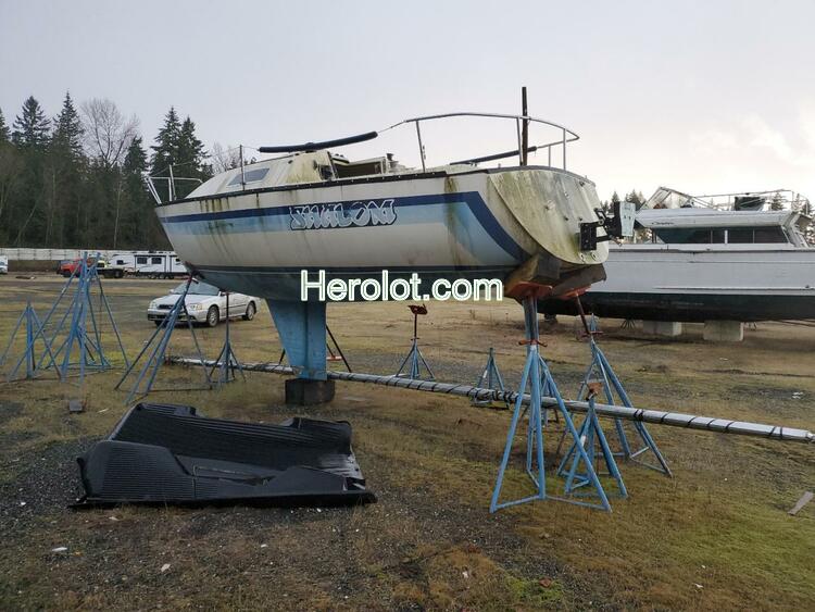 BOAT SAILBOAT 1979 white   CLKL0097M79K photo #4