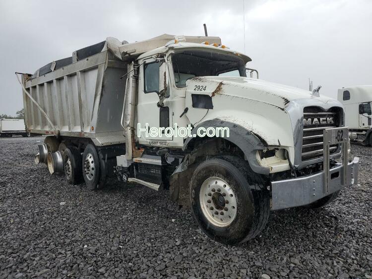 MACK GRANITE 2020 white  diesel  36612453 1M2GR4TC8LM001150 1M2GR4TC8LM001150 photo #1