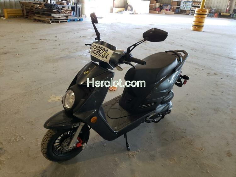 ZHNG MOPED 2018 black    41320823 L5YACBAA0J1163959 L5YACBAA0J1163959 photo #3