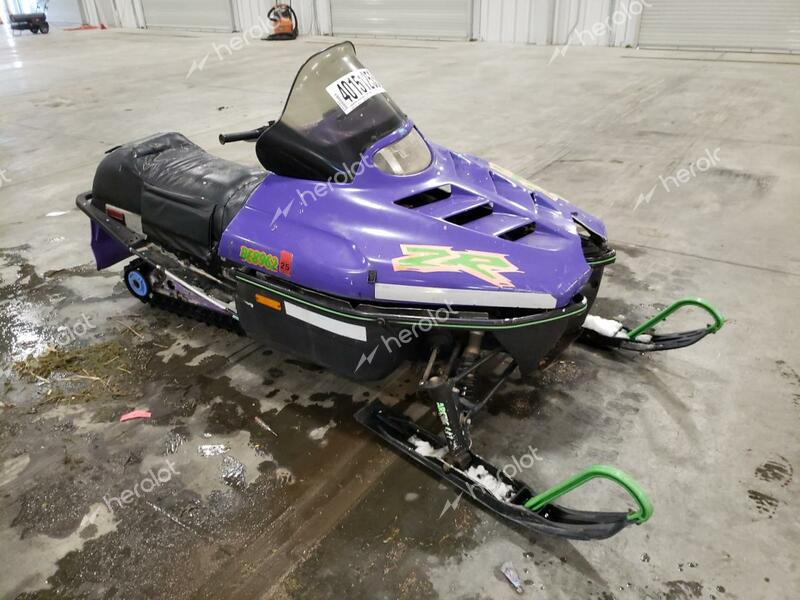 ARTC SNOWMOBILE 1995 purple    40151253 9553661 9553661 photo #1