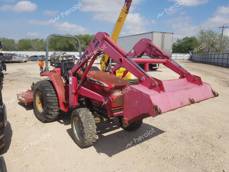 MAHINDRA AND MAHINDRA 2615 2000 red    41981773 26G050571570 26G050571570 photo #1