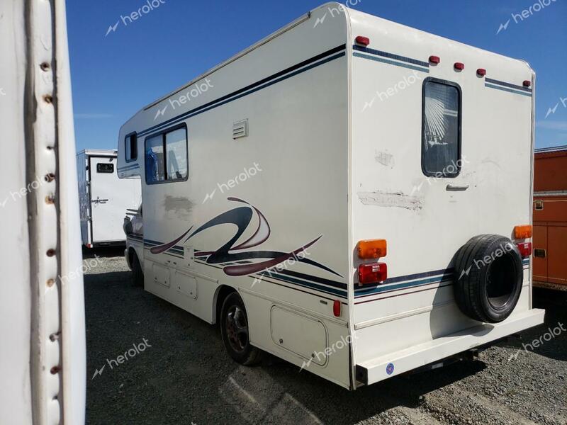 WNBG MOTORHOME 2002 white cutaway gas  40196913 WV3AB47002H063144 WV3AB47002H063144 photo #4