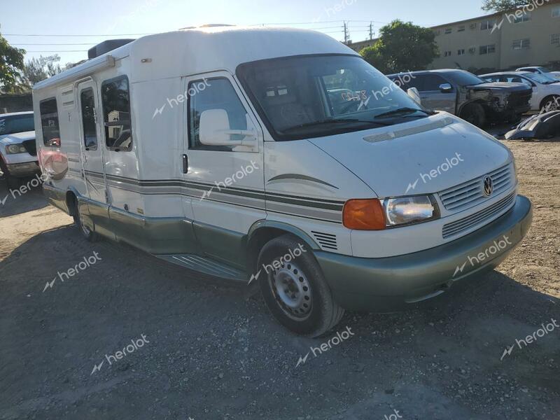 VOLKSWAGEN EUROVAN 2001 white  gas  39137263 WV3AB47061H132885 WV3AB47061H132885 photo #1