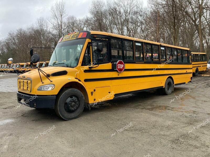 FREIGHTLINER CHASSIS B2 2014 yellow bus diesel  44987823 4UZABRDU7ECFF6029 4UZABRDU7ECFF6029 photo #3