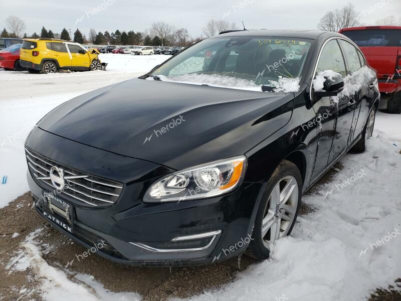 VOLVO S60 PREMIE 2015 black  gas YV1612TC4F1309878 photo #3