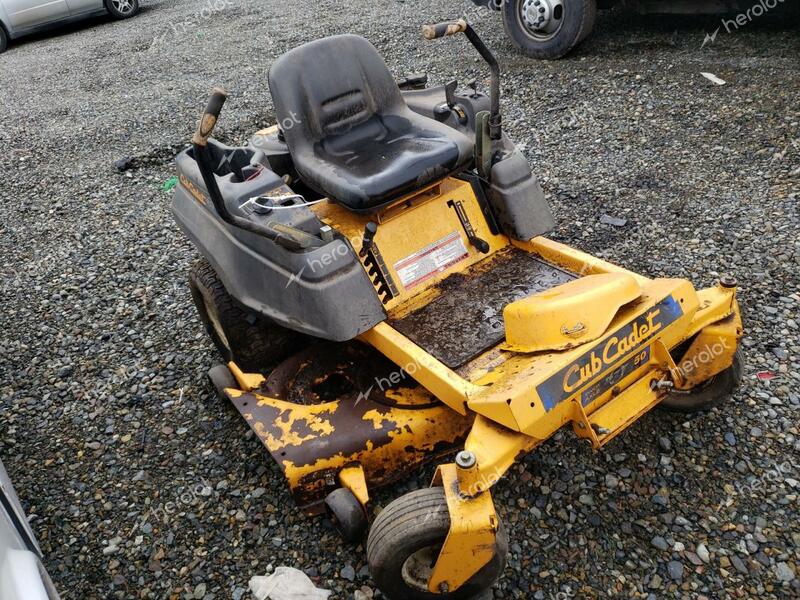 CUB LAWN MOWER 2015 yellow    45103333 1B209G10109000001 1B209G10109000001 photo #1