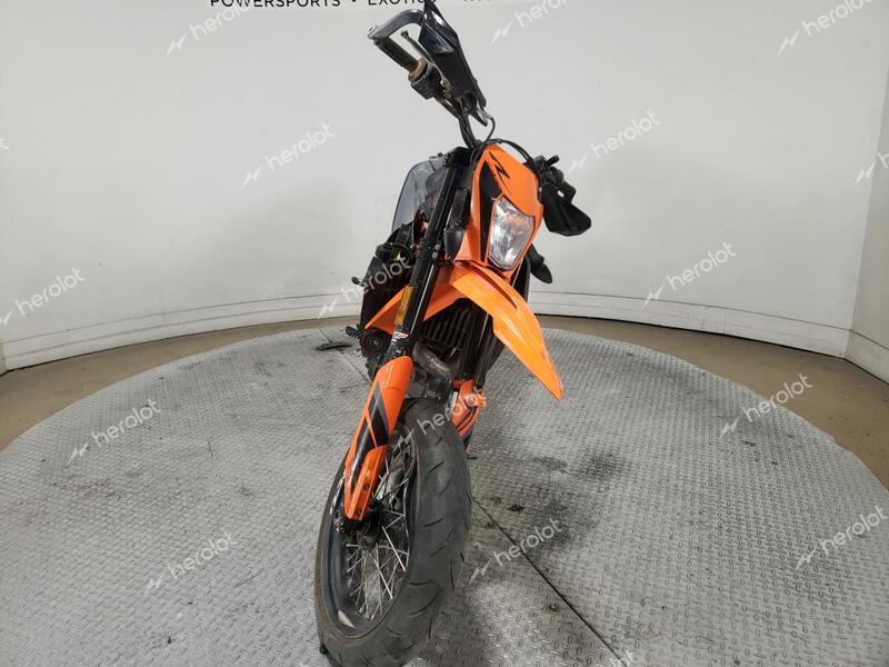 KTM 690 SMC R 2021 orange  gas  42188373 VBKLSV40XMM709112 VBKLSV40XMM709112 photo #3