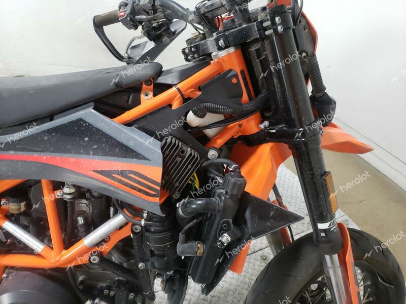 KTM 690 SMC R 2021 orange  gas  42188373 VBKLSV40XMM709112 VBKLSV40XMM709112 photo #4