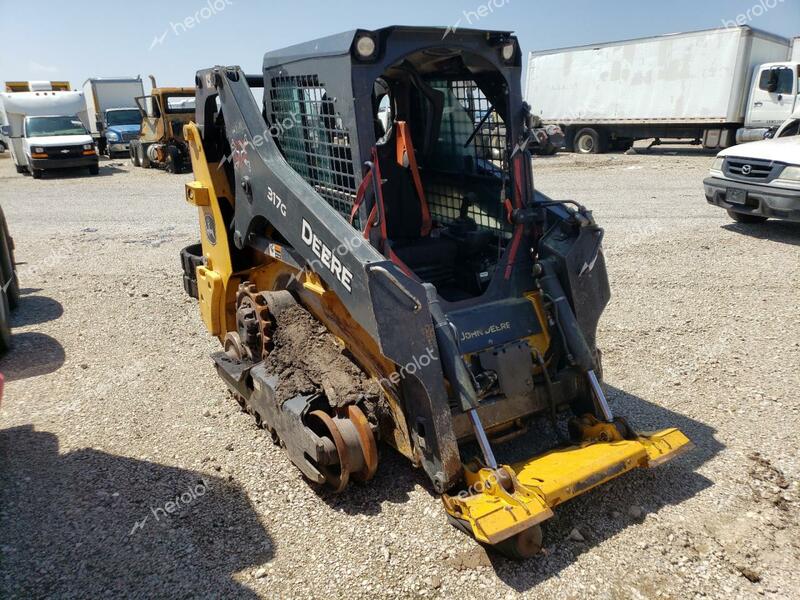 JOHN DEERE SKIDSTEER 2019 yellow    46035633 1T0317GJLKJ347770 1T0317GJLKJ347770 photo #1