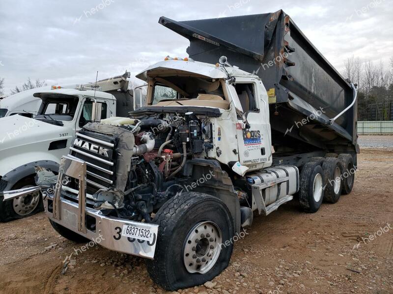 MACK GRANITE 2020 white  diesel  68371532 1M2GR4GC7LM016720 1M2GR4GC7LM016720 photo #3