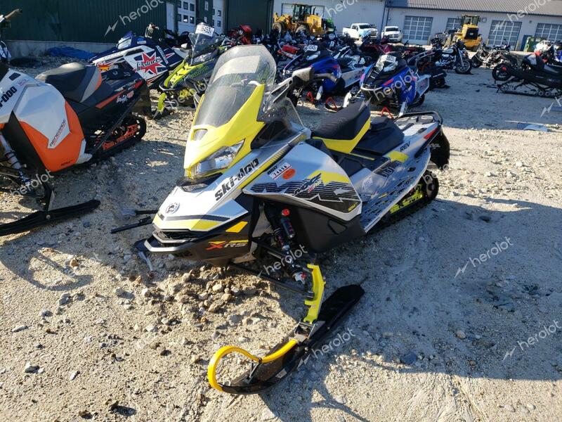 SKI DOO MXZ XRS850 2018 two tone    46613113 2BPSMXJAXJV000096 2BPSMXJAXJV000096 photo #3