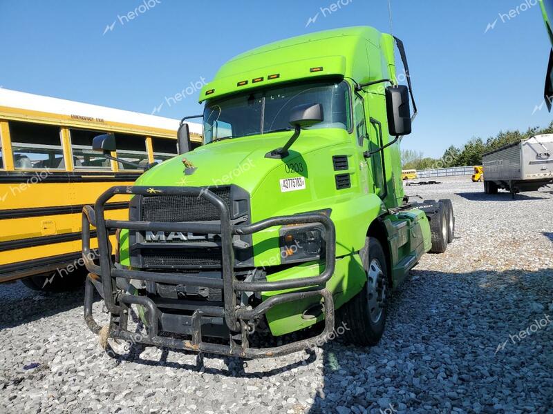 MACK ANTHEM 2020 green  diesel  43775783 1M1AN4GY0LM019203 1M1AN4GY0LM019203 photo #3