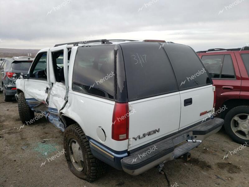 GMC YUKON 1997 white  gas 1GKEK13R7VJ715086 photo #3