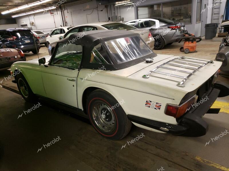 TRIUMPH CAR TR6 1974 white    48765023 CF23961U CF23961U photo #3