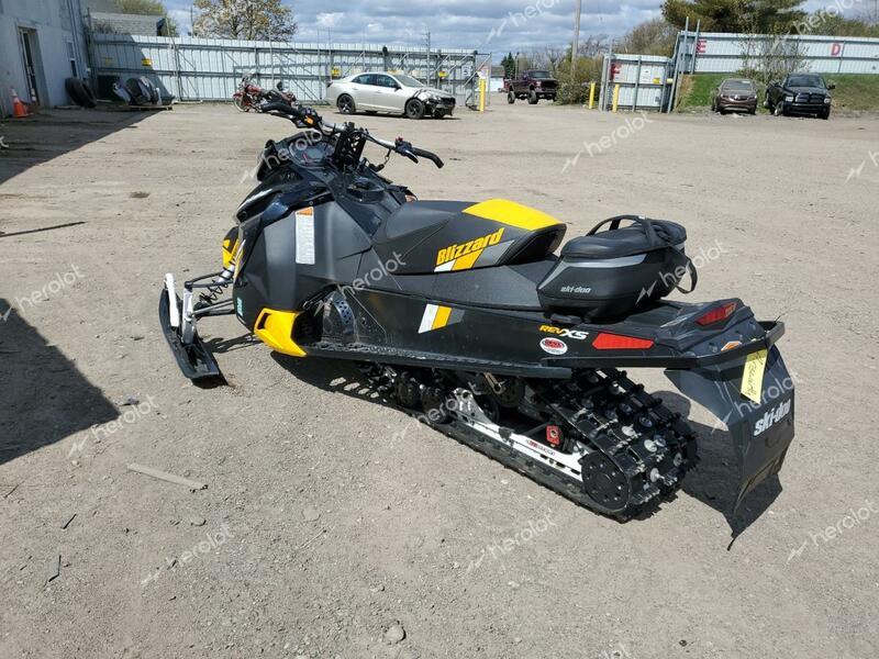 SKI DOO MXZ BLIZZA 2017 yellow   2BPSUPHA7HV000069 photo #4