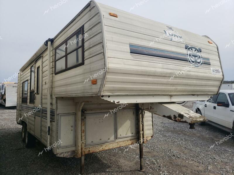 FLEE CAMPER 1989 beige   1EC6K2524K4037486 photo #1