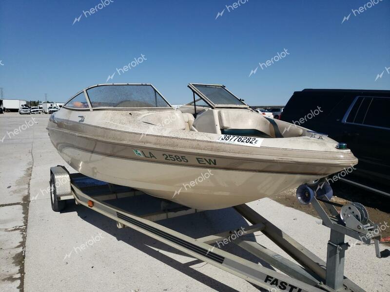 LARS BOAT 1998 white   LAR50539G798 photo #1