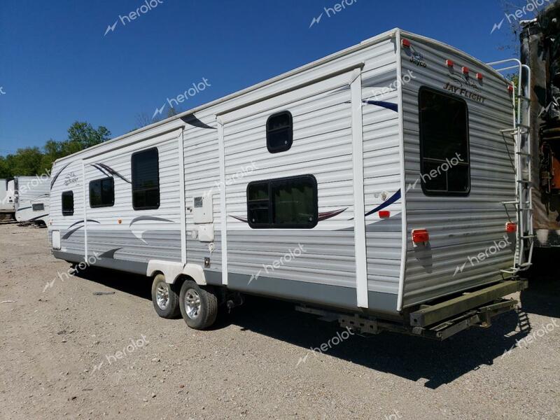 JAYC RV 2013 white   1UJBJ0BS7D18R0369 photo #4