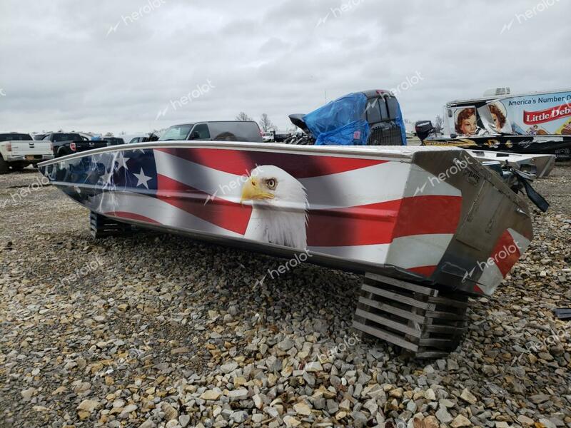 BLAZ BOAT ONLY 2018 silver   CJT586031718 photo #4