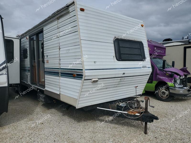 SAND TRAILER 2002 white   4X4TSAP262A015856 photo #1