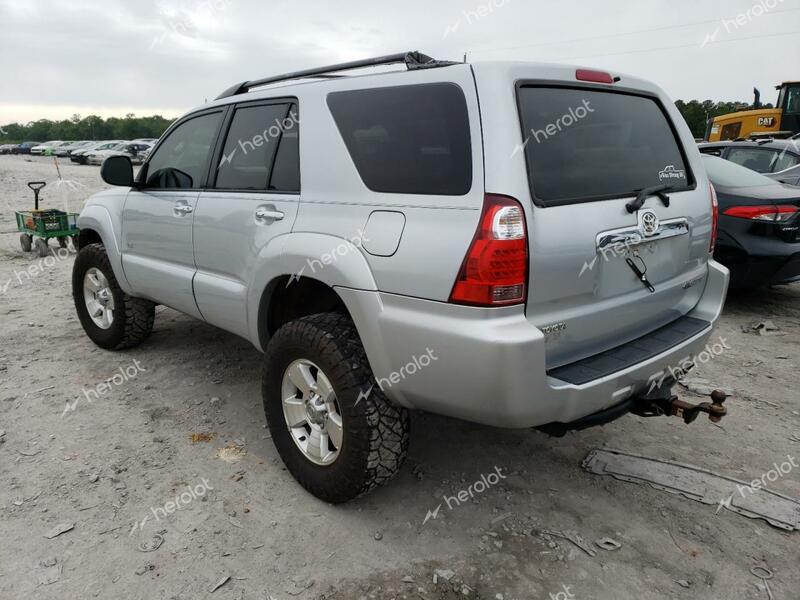 TOYOTA 4RUNNER SR 2008 silver  gas JTEZU14R18K018285 photo #3