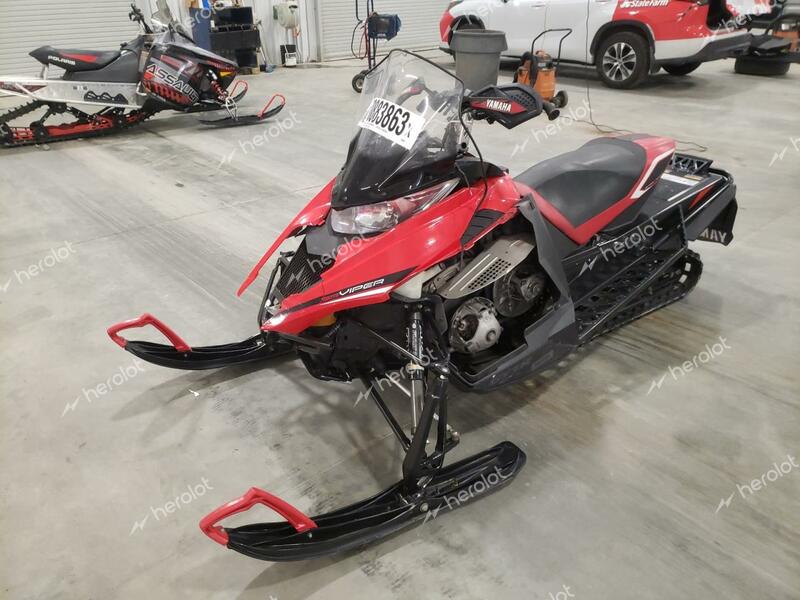 YAMAHA VIPER 2014 red   4UF8JW005ET000867 photo #3