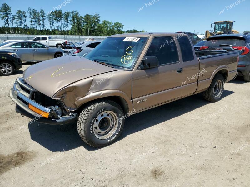 CHEVROLET S TRUCK S1 2002 gold  gas 1GCCS19W228116910 photo #1