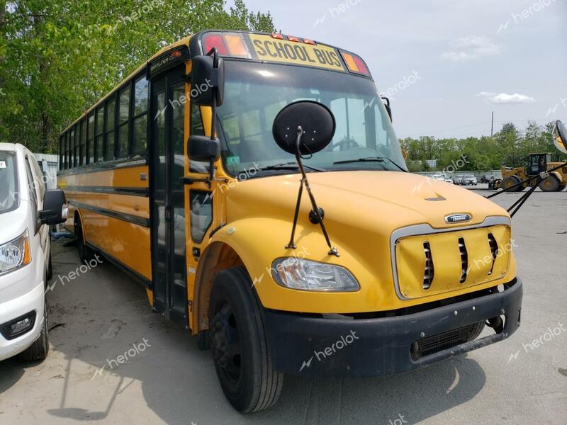 FREIGHTLINER CHASSIS B2 2014 yellow bus diesel 4UZABRDU7ECFF6029 photo #1