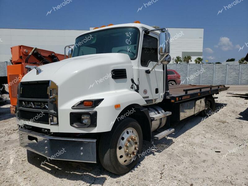 MACK MD 2022 white  diesel 1M2MDBAA4NS004617 photo #3